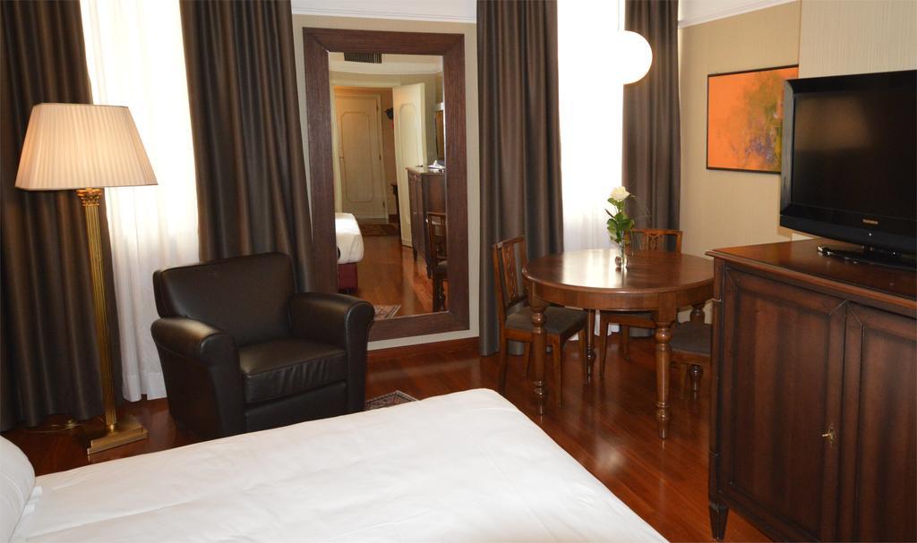 Astoria Hotel Italia Udine Luaran gambar
