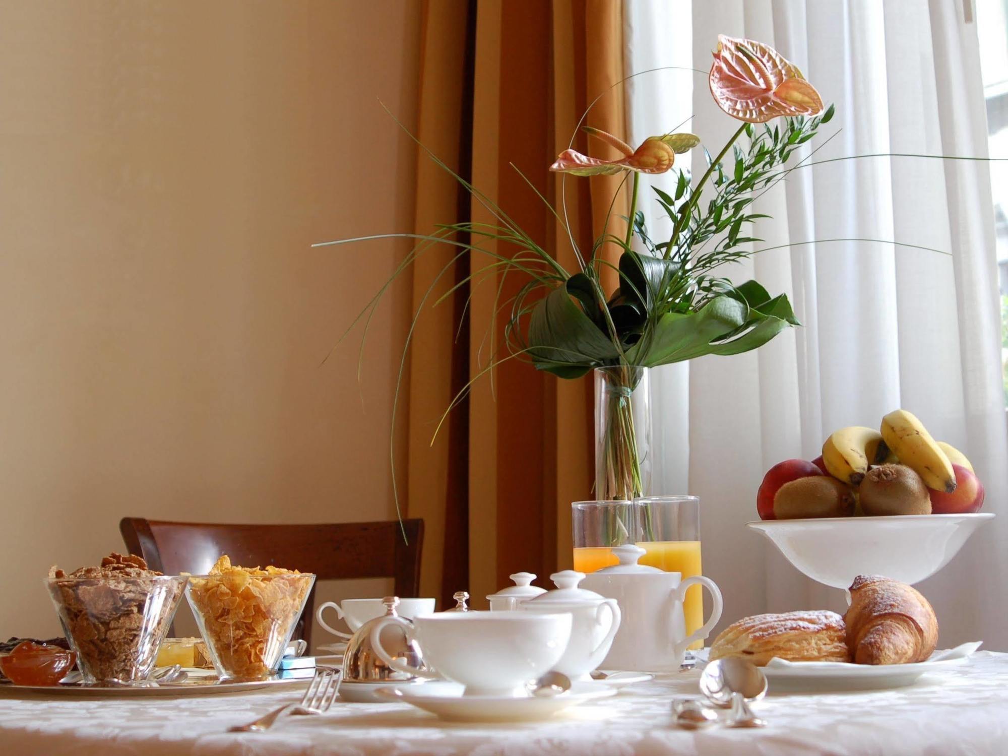 Astoria Hotel Italia Udine Luaran gambar