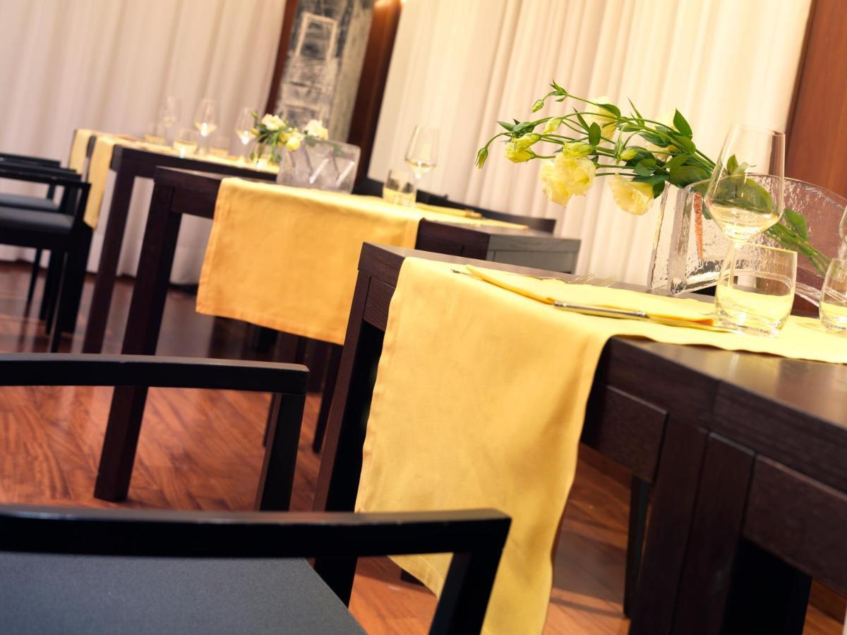 Astoria Hotel Italia Udine Luaran gambar