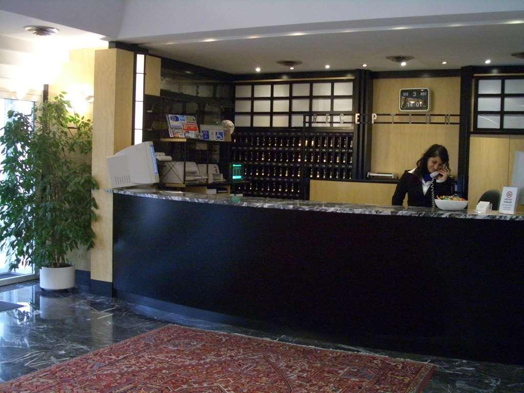 Astoria Hotel Italia Udine Dalaman gambar